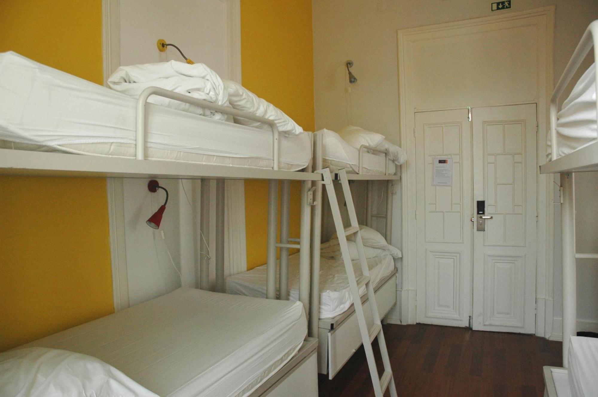 Safestay Lisbon Bairro Alto Kamer foto